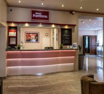 Trip Inn Post Hotel Lobby
