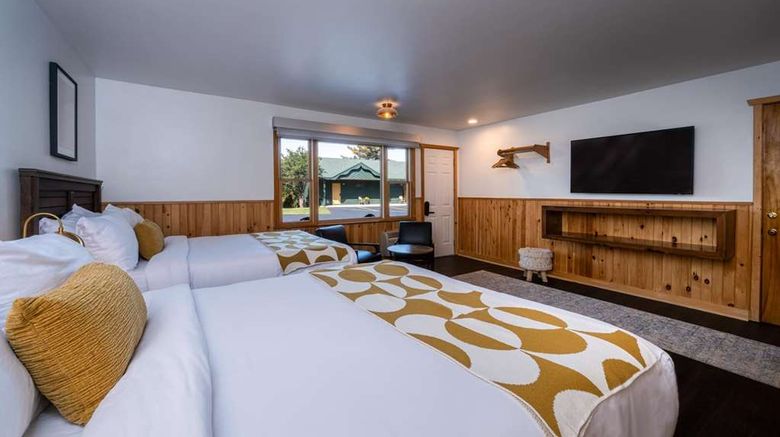 <b>Town House Lodge Room</b>. Images powered by <a href="https://iceportal.shijigroup.com/" title="IcePortal" target="_blank">IcePortal</a>.