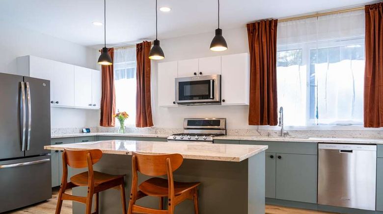 <b>Town House Lodge Other</b>. Images powered by <a href="https://iceportal.shijigroup.com/" title="IcePortal" target="_blank">IcePortal</a>.