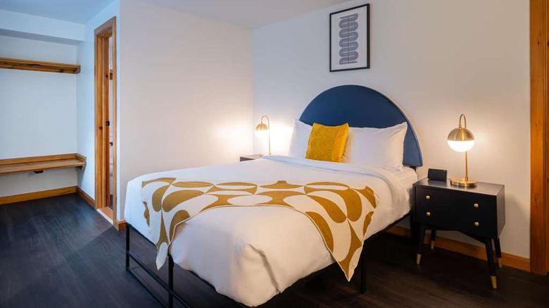<b>Town House Lodge Suite</b>. Images powered by <a href="https://iceportal.shijigroup.com/" title="IcePortal" target="_blank">IcePortal</a>.