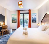 Base Camp Lodge Room