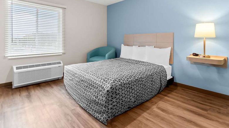 <b>Woodspring Suites Pensacola West Suite</b>. Images powered by <a href="https://iceportal.shijigroup.com/" title="IcePortal" target="_blank">IcePortal</a>.