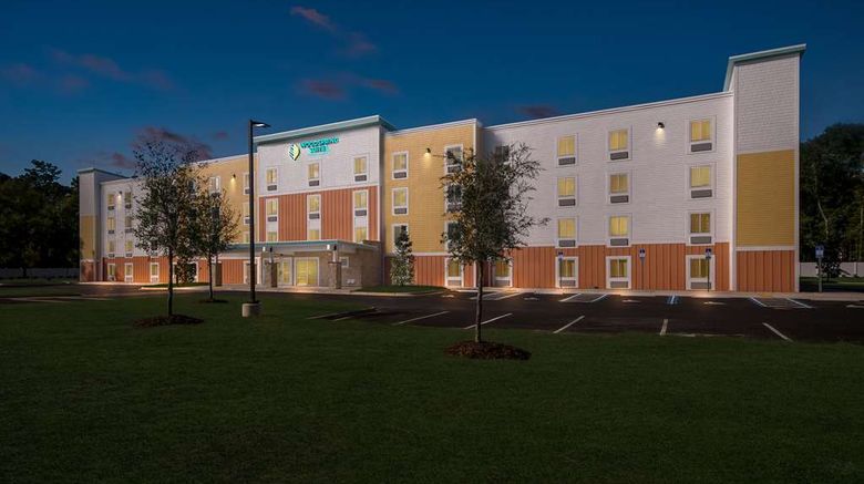 <b>Woodspring Suites Pensacola West Exterior</b>. Images powered by <a href="https://iceportal.shijigroup.com/" title="IcePortal" target="_blank">IcePortal</a>.