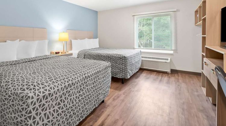 Woodspring Suites Pensacola West Suite