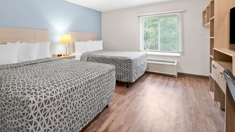 <b>Woodspring Suites Pensacola West Suite</b>. Images powered by <a href="https://iceportal.shijigroup.com/" title="IcePortal" target="_blank">IcePortal</a>.
