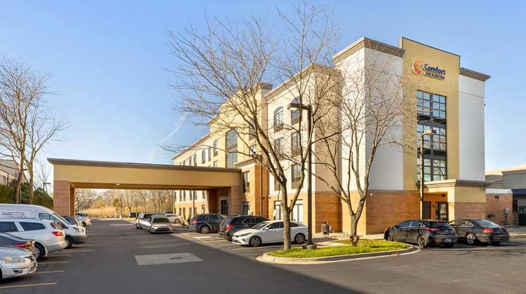 Comfort Inn & Suites Exterior