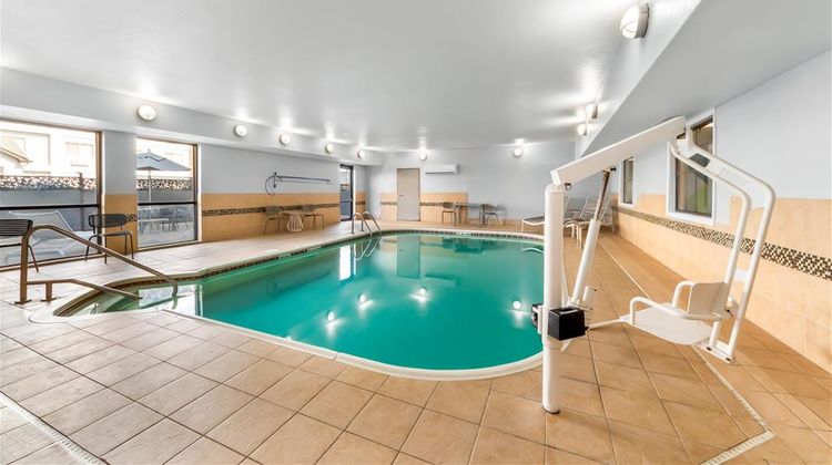Spark by Hilton Corpus Christi Southeast Pool