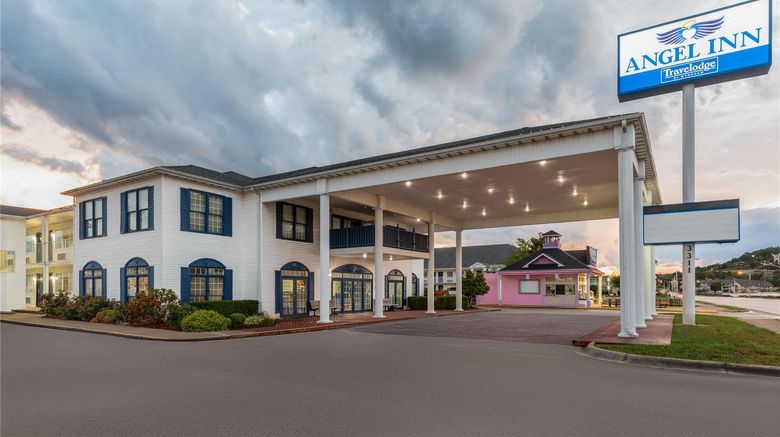 <b>Angel Inn Near IMAX, a Travelodge Exterior</b>. Images powered by <a href="https://iceportal.shijigroup.com/" title="IcePortal" target="_blank">IcePortal</a>.