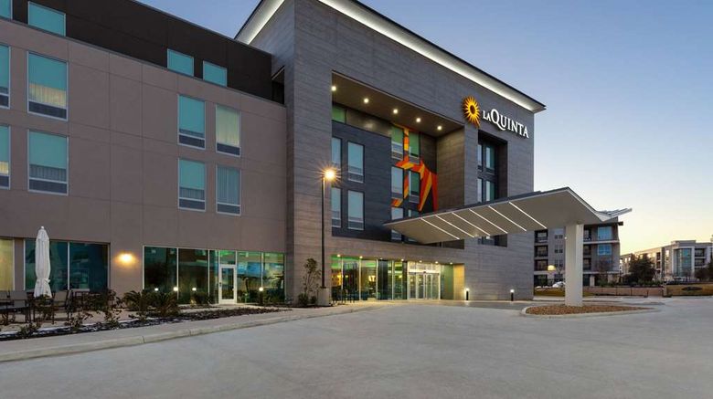 <b>La Quinta Inn & Suites at the RIM Exterior</b>. Images powered by <a href="https://iceportal.shijigroup.com/" title="IcePortal" target="_blank">IcePortal</a>.
