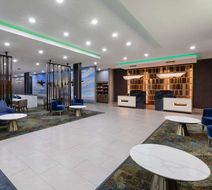 La Quinta Inn & Suites at the RIM Lobby