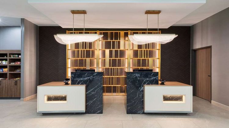 La Quinta Inn & Suites at the RIM Lobby