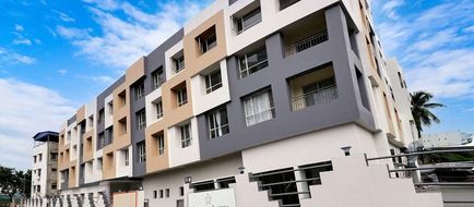 Starlit Suites Newtown Exterior