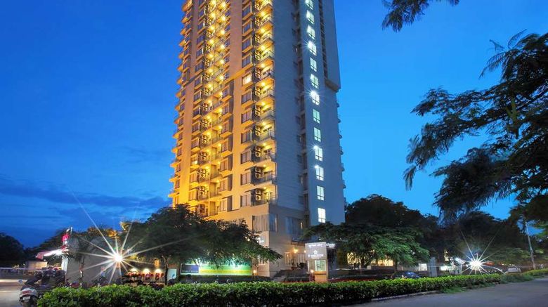 <b>Starlit Suites Smondo-Bangalore Exterior</b>. Images powered by <a href="https://iceportal.shijigroup.com/" title="IcePortal" target="_blank">IcePortal</a>.