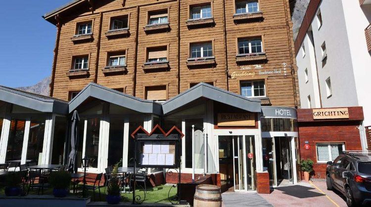 Grichting Hotel Exterior