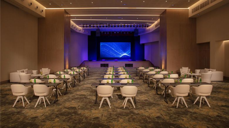 <b>Breathless Cancun Soul Resort & Spa Ballroom</b>. Images powered by <a href="https://iceportal.shijigroup.com/" title="IcePortal" target="_blank">IcePortal</a>.