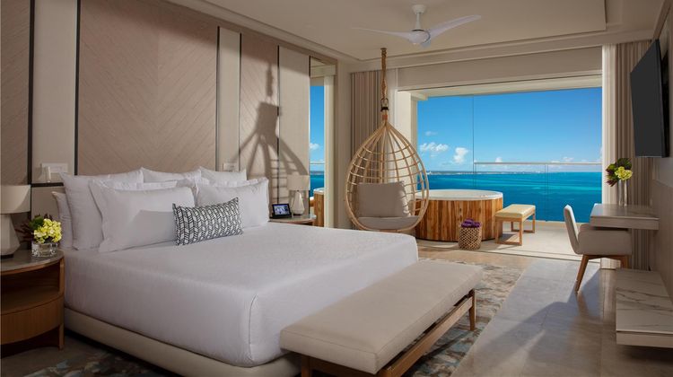 Breathless Cancun Soul Resort & Spa Suite