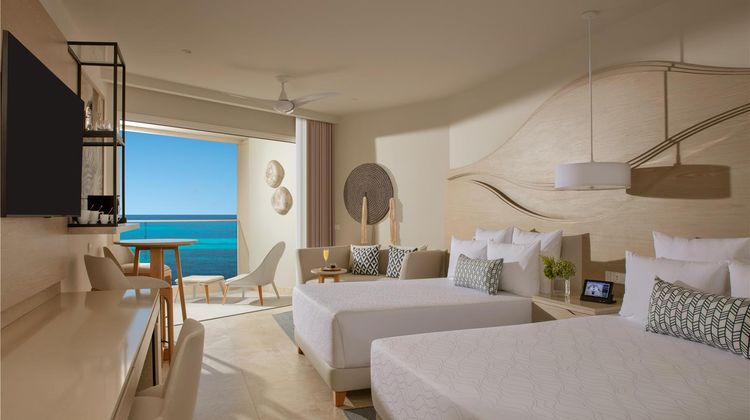 Breathless Cancun Soul Resort & Spa Suite