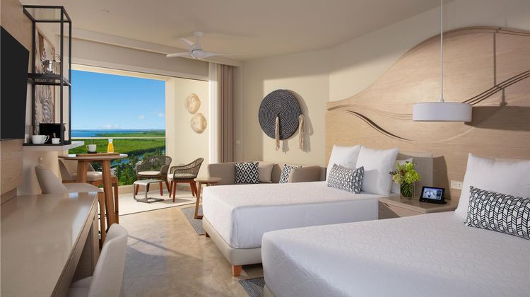 Breathless Cancun Soul Resort & Spa Suite