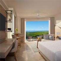 Breathless Cancun Soul Resort & Spa