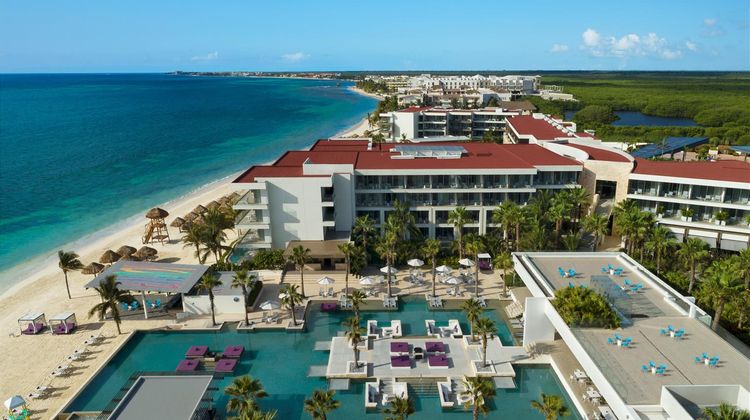 Breathless Riviera Cancun Resort & Spa Exterior