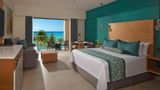 <b>Dreams Cozumel Cape Resort & Spa Suite</b>. Images powered by <a href="https://iceportal.shijigroup.com/" title="IcePortal" target="_blank">IcePortal</a>.