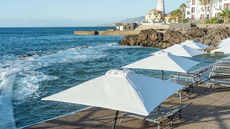 <b>Dreams Madeira Resort, Spa & Marina Pool</b>. Images powered by <a href="https://iceportal.shijigroup.com/" title="IcePortal" target="_blank">IcePortal</a>.