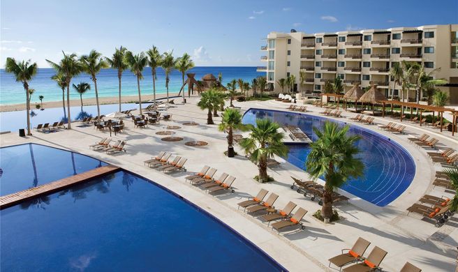 Dreams Riviera Cancun Resort & Spa Exterior