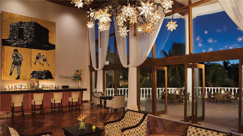 <b>Dreams Tulum Resort & Spa Restaurant</b>. Images powered by <a href="https://iceportal.shijigroup.com/" title="IcePortal" target="_blank">IcePortal</a>.