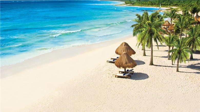 <b>Dreams Tulum Resort & Spa Beach</b>. Images powered by <a href="https://iceportal.shijigroup.com/" title="IcePortal" target="_blank">IcePortal</a>.