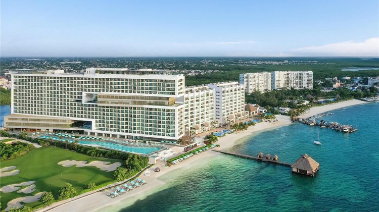 Hyatt Vivid Cancun Exterior