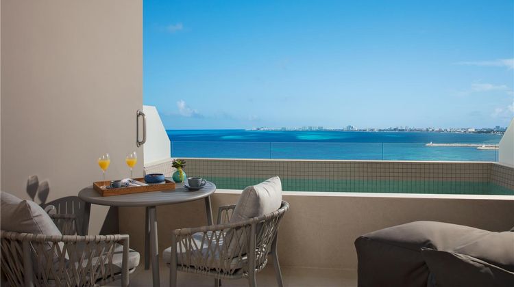 Hyatt Vivid Cancun Room
