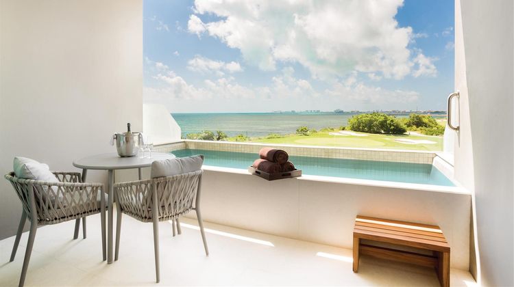 Hyatt Vivid Cancun Room