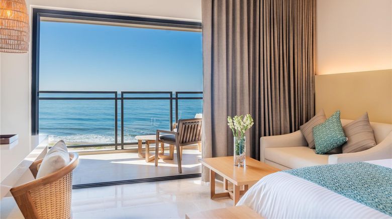 <b>Dreams Estrella del Mar Golf/Spa Resort Suite</b>. Images powered by <a href="https://iceportal.shijigroup.com/" title="IcePortal" target="_blank">IcePortal</a>.