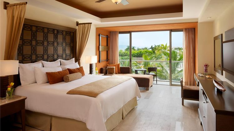 Dreams Vallarta Bay Resort & Spa Suite