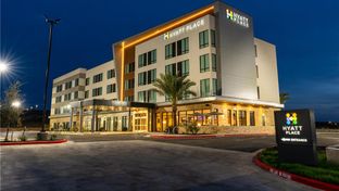 Hyatt Place Eagle Pass