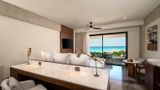 <b>Secrets Resort & Spa Suite</b>. Images powered by <a href="https://iceportal.shijigroup.com/" title="IcePortal" target="_blank">IcePortal</a>.