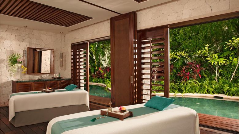 <b>Secrets Akumal Riviera Maya Spa</b>. Images powered by <a href="https://iceportal.shijigroup.com/" title="IcePortal" target="_blank">IcePortal</a>.