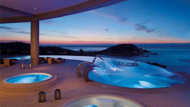 <b>Secrets Huatulco Resort & Spa Spa</b>. Images powered by <a href="https://iceportal.shijigroup.com/" title="IcePortal" target="_blank">IcePortal</a>.