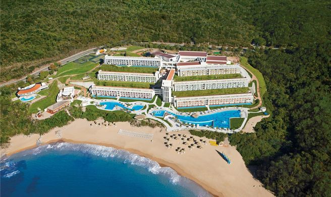 Secrets Huatulco Resort & Spa Exterior