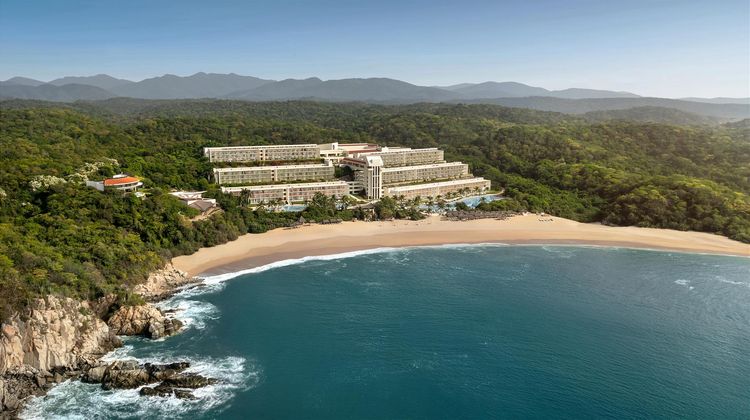 Secrets Huatulco Resort & Spa Exterior