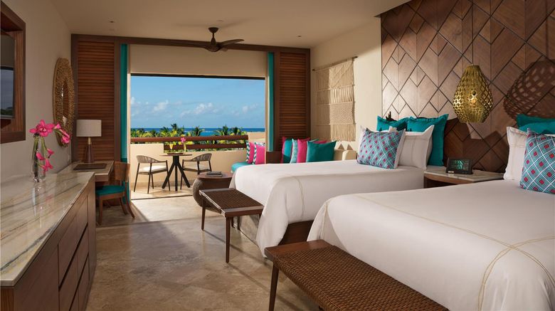 <b>Secrets Maroma Beach Riviera Cancun Suite</b>. Images powered by <a href="https://iceportal.shijigroup.com/" title="IcePortal" target="_blank">IcePortal</a>.