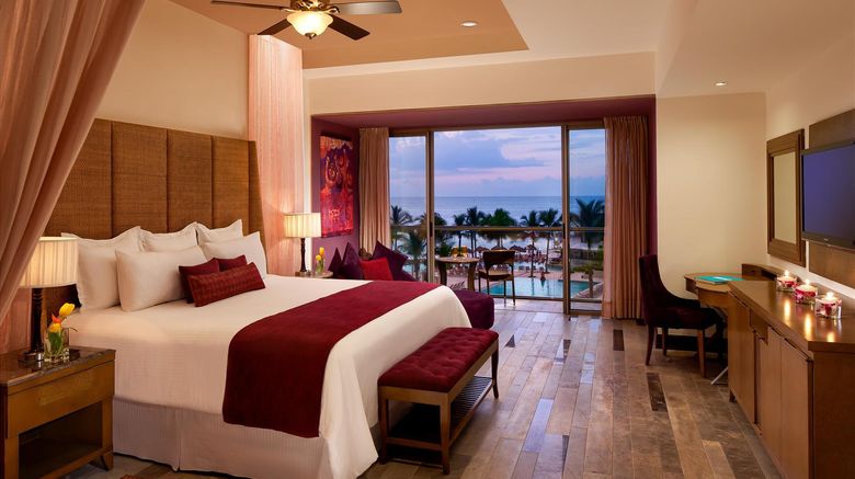 <b>Secrets Vallarta Bay Puerto Vallarta Suite</b>. Images powered by <a href="https://iceportal.shijigroup.com/" title="IcePortal" target="_blank">IcePortal</a>.