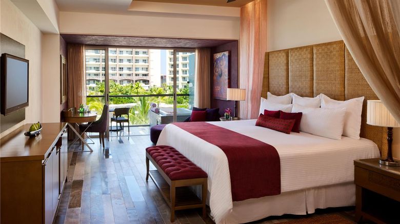 <b>Secrets Vallarta Bay Puerto Vallarta Suite</b>. Images powered by <a href="https://iceportal.shijigroup.com/" title="IcePortal" target="_blank">IcePortal</a>.