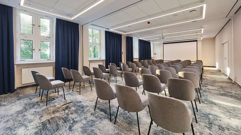 <b>Aiden by Best Western Lodz Meeting</b>. Images powered by <a href="https://iceportal.shijigroup.com/" title="IcePortal" target="_blank">IcePortal</a>.