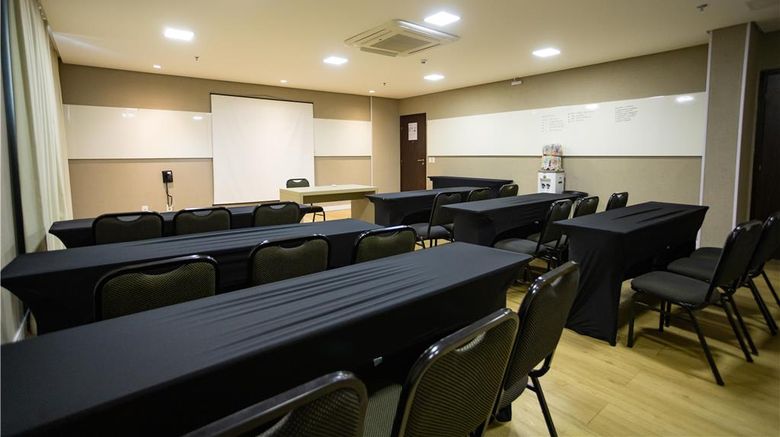 <b>Hilton Garden Inn Maceio Meeting</b>. Images powered by <a href="https://iceportal.shijigroup.com/" title="IcePortal" target="_blank">IcePortal</a>.