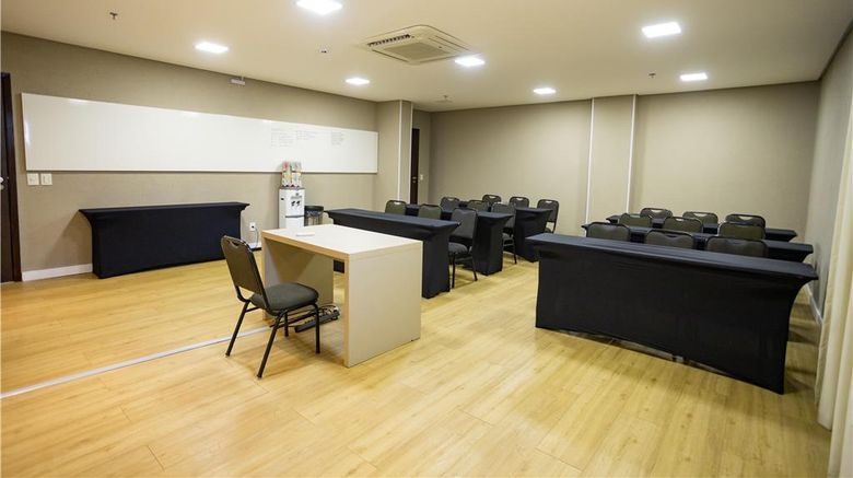 <b>Hilton Garden Inn Maceio Meeting</b>. Images powered by <a href="https://iceportal.shijigroup.com/" title="IcePortal" target="_blank">IcePortal</a>.
