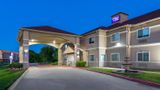 Baymont by Wyndham Texas City Exterior