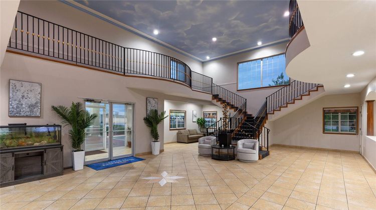 Baymont by Wyndham Texas City Lobby