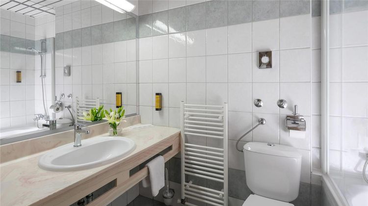 Sol Aurora Room