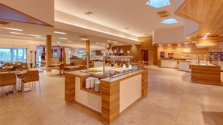 <b>Apartments Stella Plava Laguna Restaurant</b>. Images powered by <a href="https://iceportal.shijigroup.com/" title="IcePortal" target="_blank">IcePortal</a>.